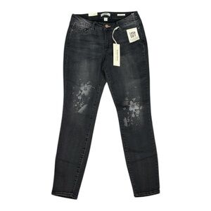 NWT Vintage America Skinny Jeans w/Floral Detail, W:15”, I:30”, R:6”, L:39”